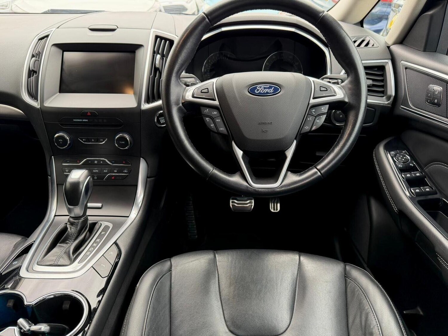 Used Ford S-Max 2015 for sale - 76541568: Photo 26