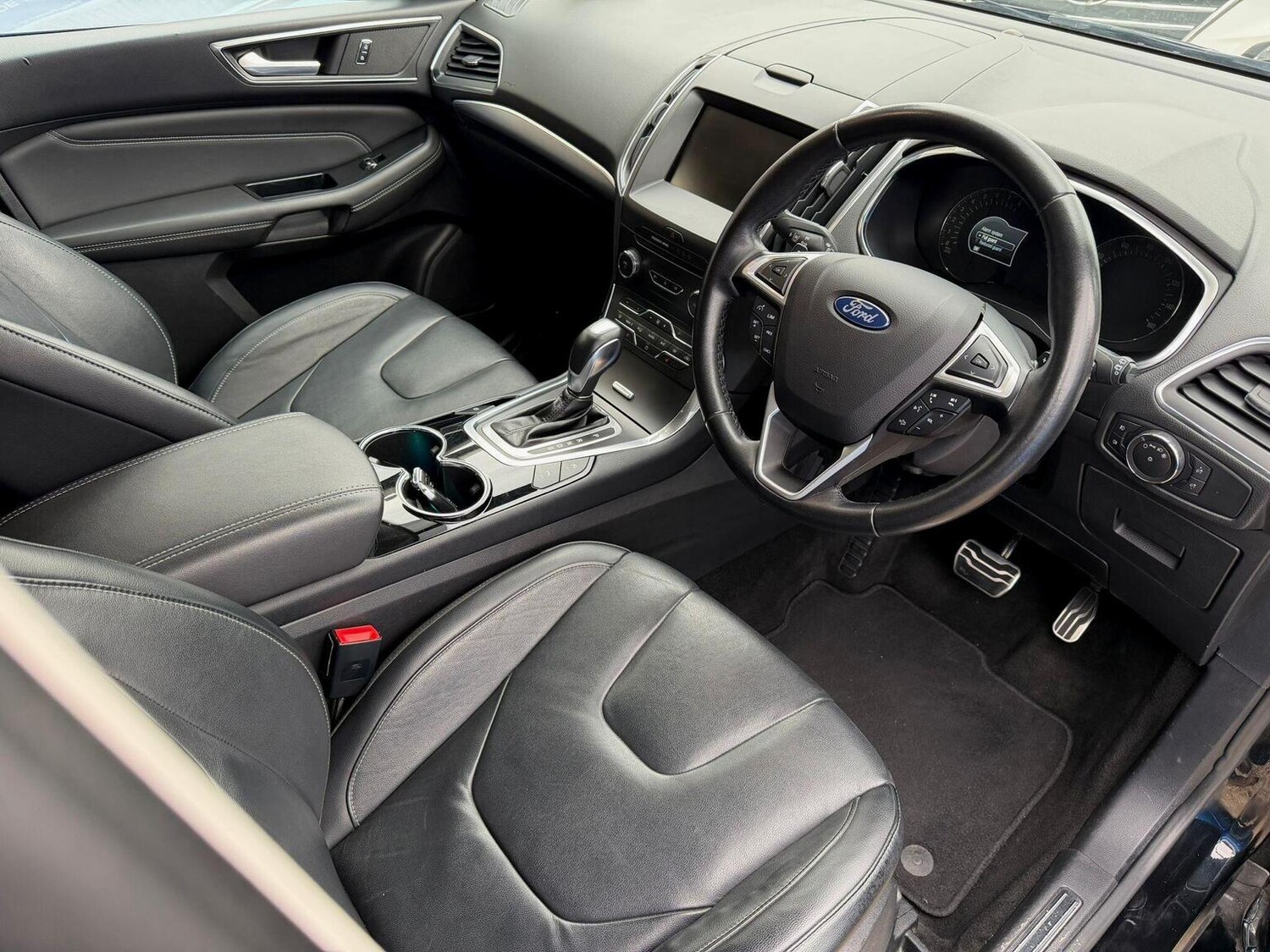 Used Ford S-Max 2015 for sale - 76541568: Photo 9