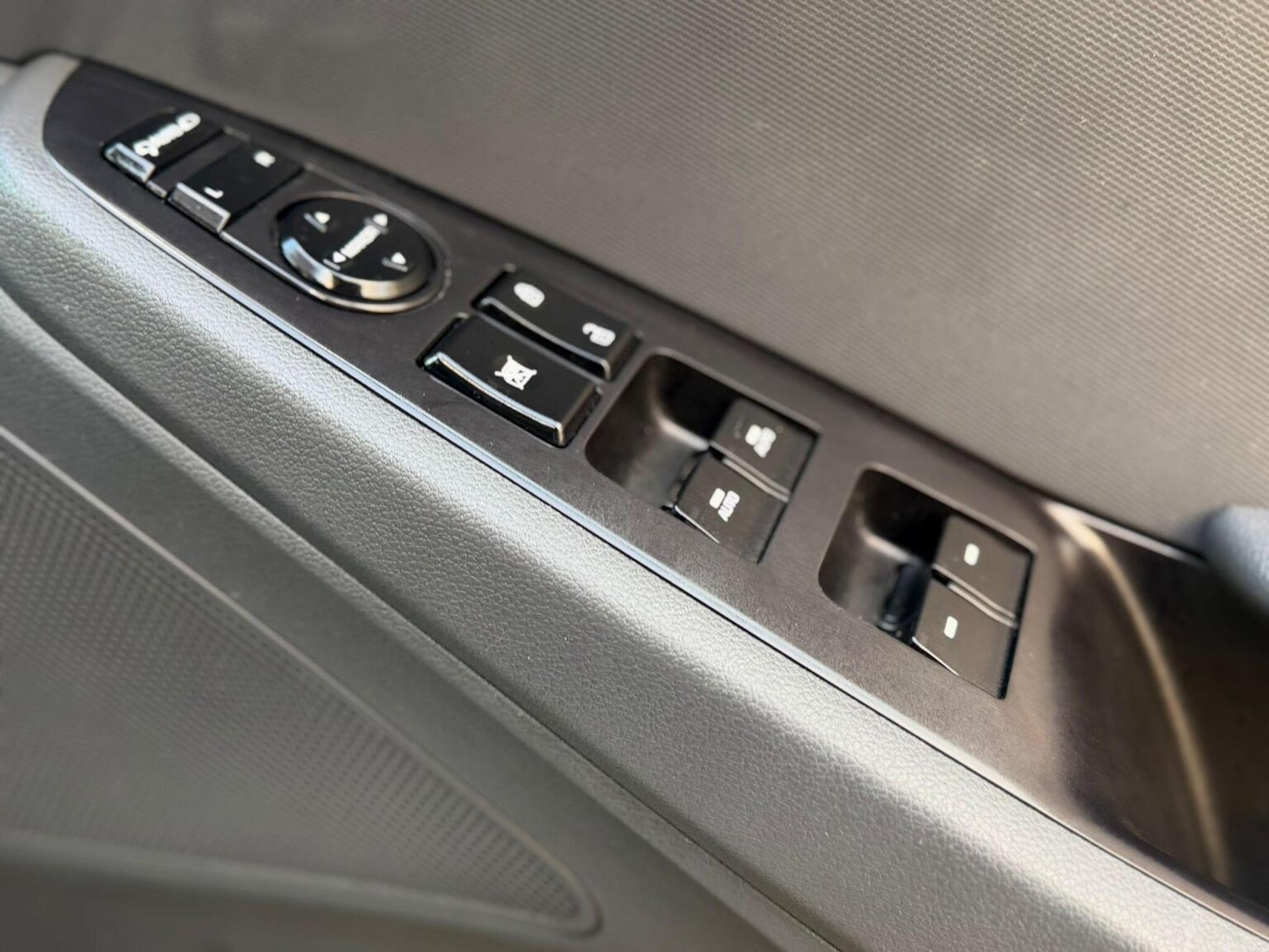 Used Hyundai IONIQ 2019 for sale - 77162326: Photo 25