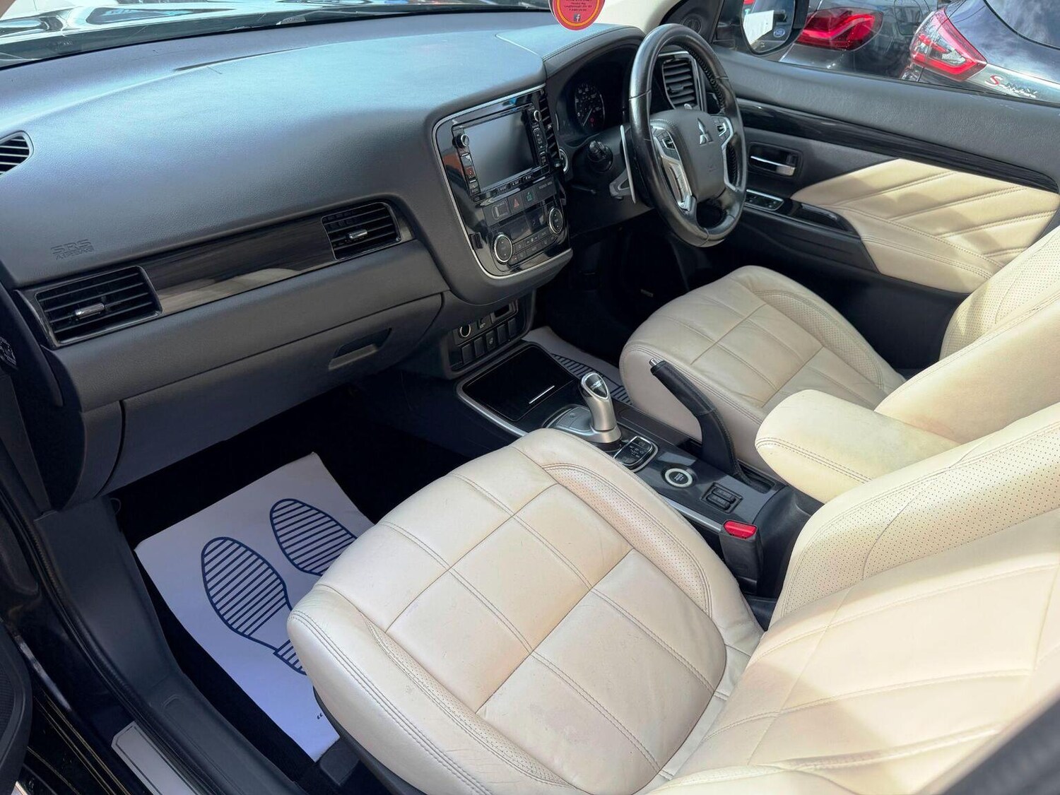 Used Mitsubishi Outlander 2016 for sale - 76541587: Photo 21