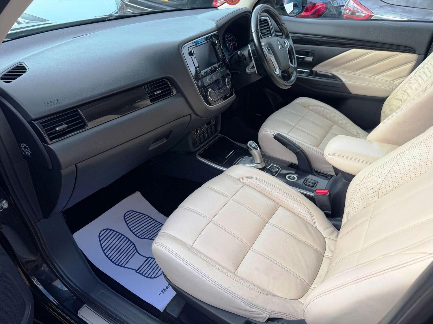 Used Mitsubishi Outlander 2016 for sale - 76541587: Photo 25