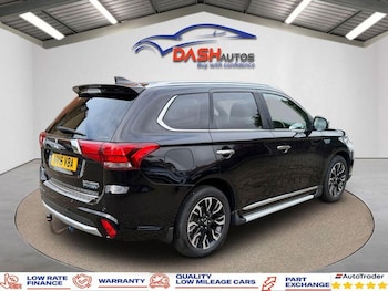 Used Mitsubishi Outlander 2016 for sale - 76541587: Photo