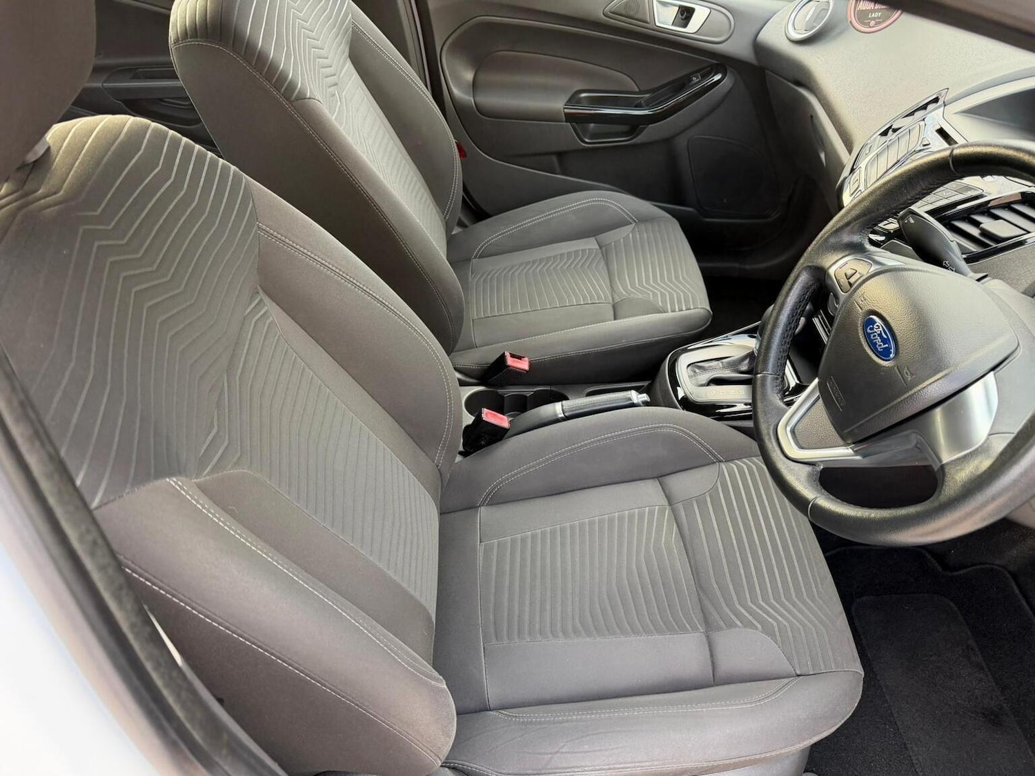 Used Ford Fiesta 2015 for sale - 76769446: Photo 11