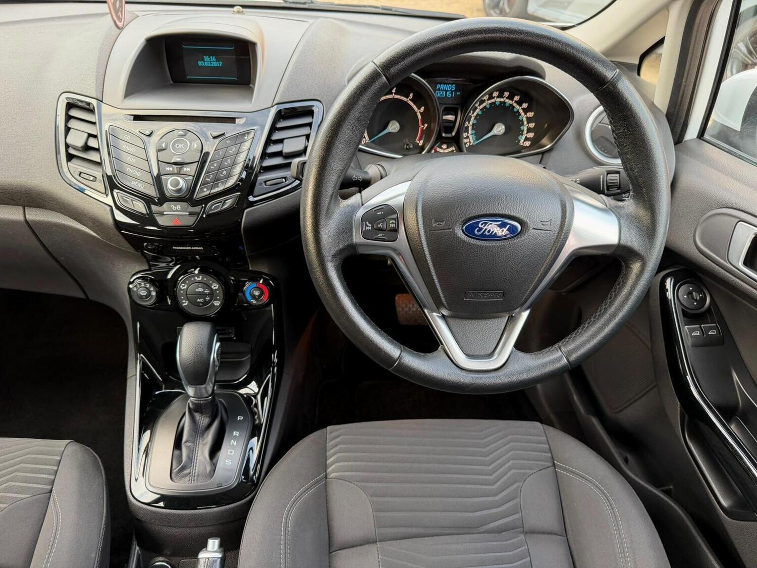 Used Ford Fiesta 2015 for sale - 76769446: Photo 22