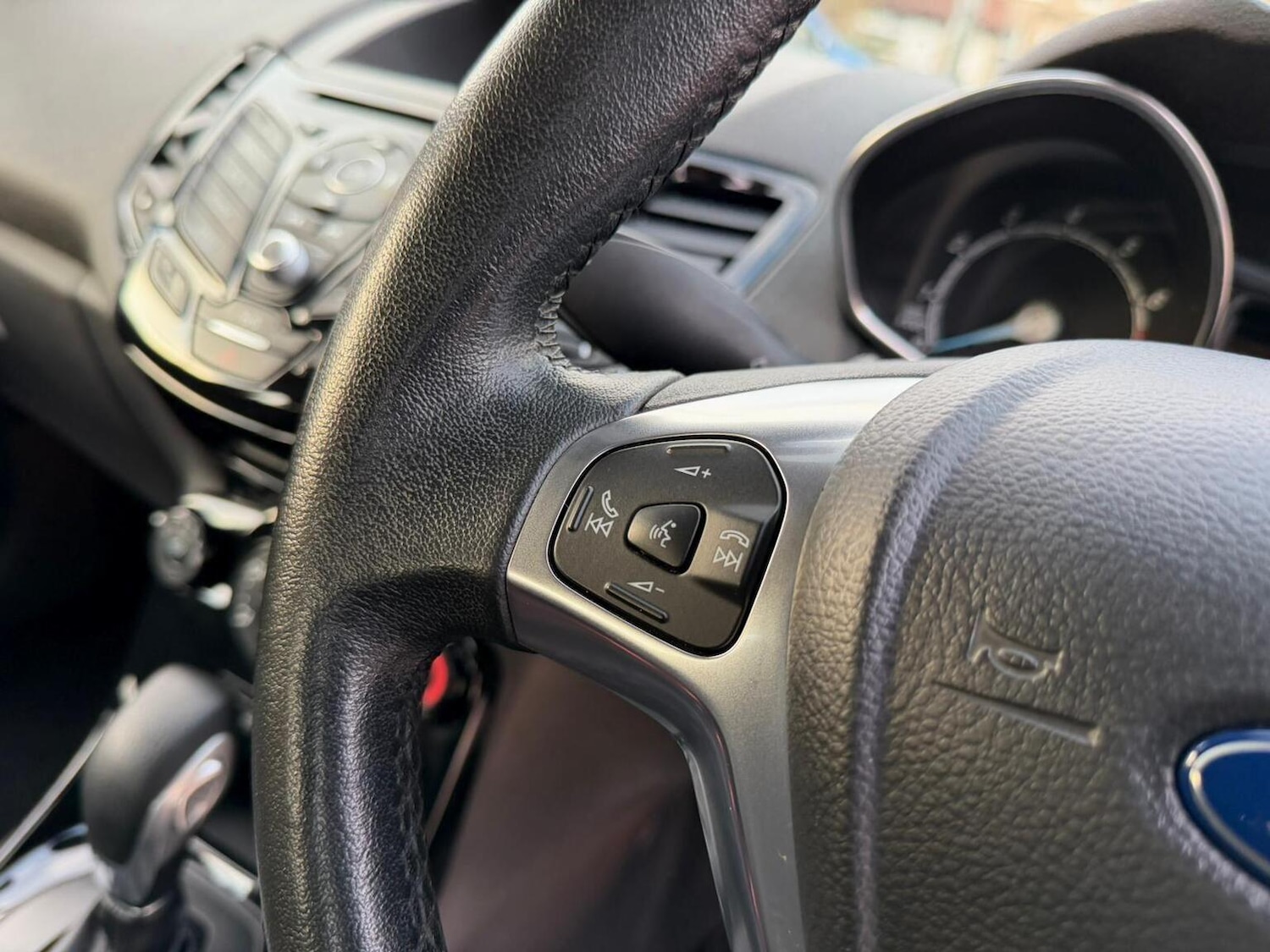 Used Ford Fiesta 2015 for sale - 76769446: Photo 24