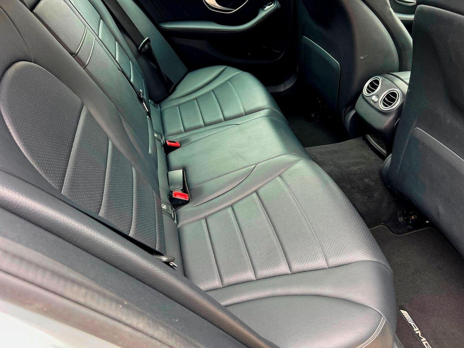 Used Mercedes-Benz C Class 2018 for sale - 76541563: Photo 16