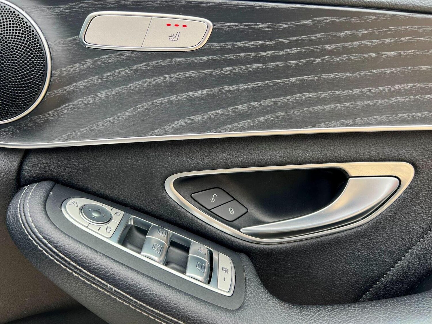 Used Mercedes-Benz C Class 2018 for sale - 76541563: Photo 19