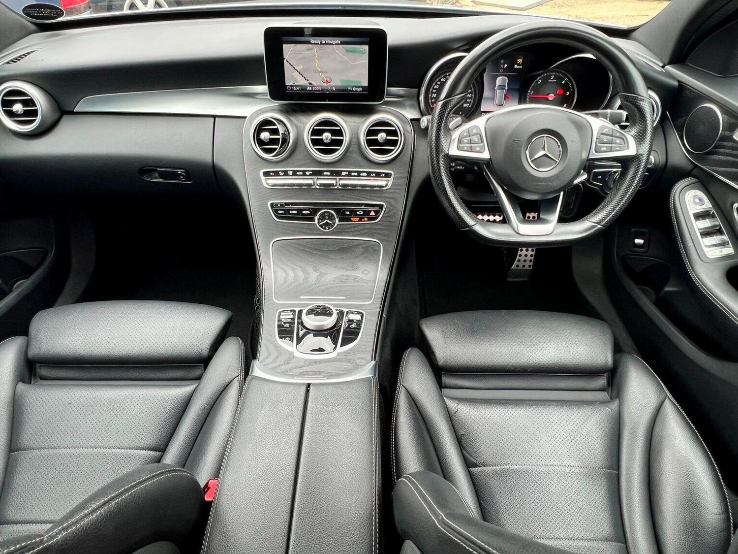 Used Mercedes-Benz C Class 2018 for sale - 76541563: Photo 3