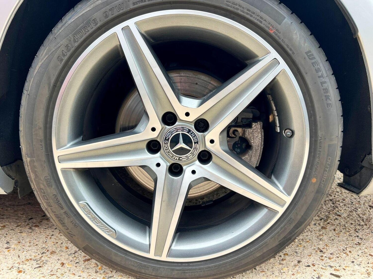 Used Mercedes-Benz C Class 2018 for sale - 76541563: Photo 31