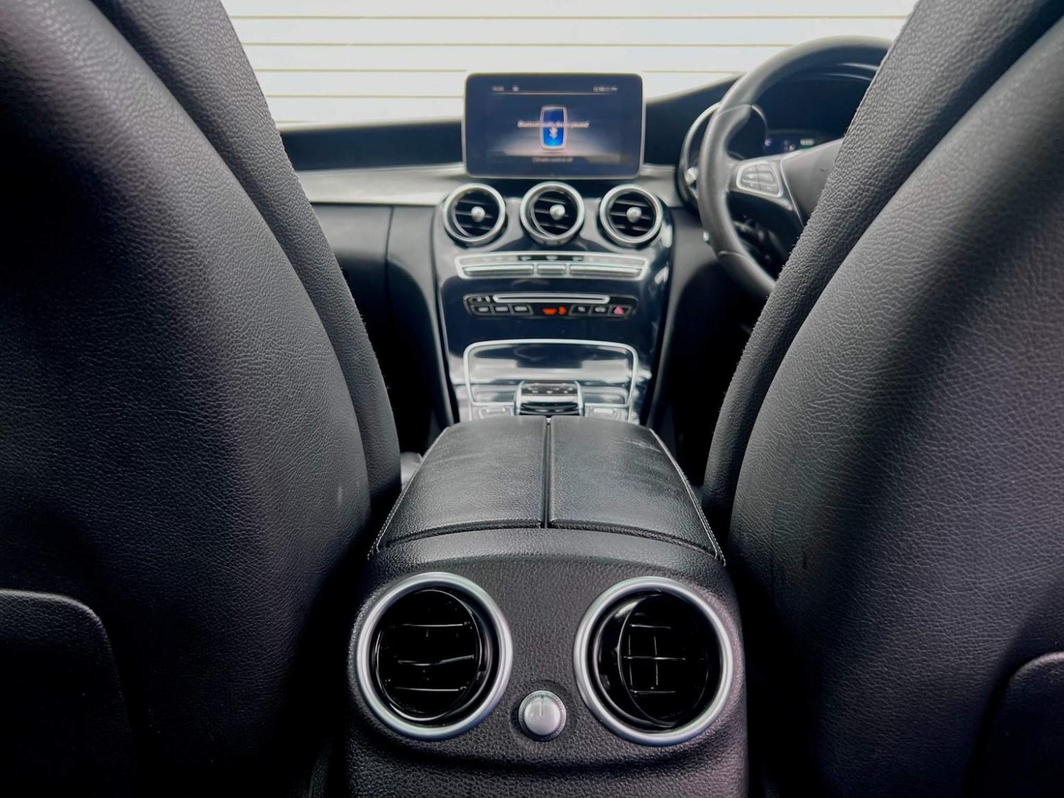 Used Mercedes-Benz C Class 2016 for sale - 76541541: Photo 10