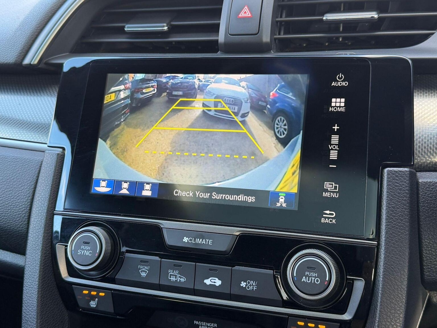 Used Honda Civic 2017 for sale - 76541567: Photo 18