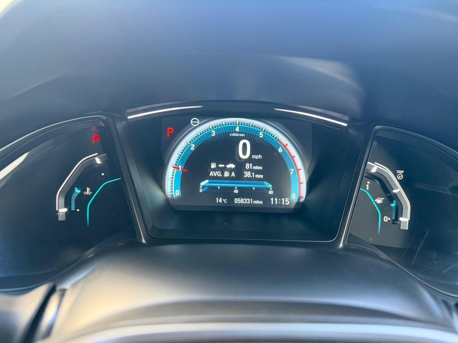 Used Honda Civic 2017 for sale - 76541567: Photo 20