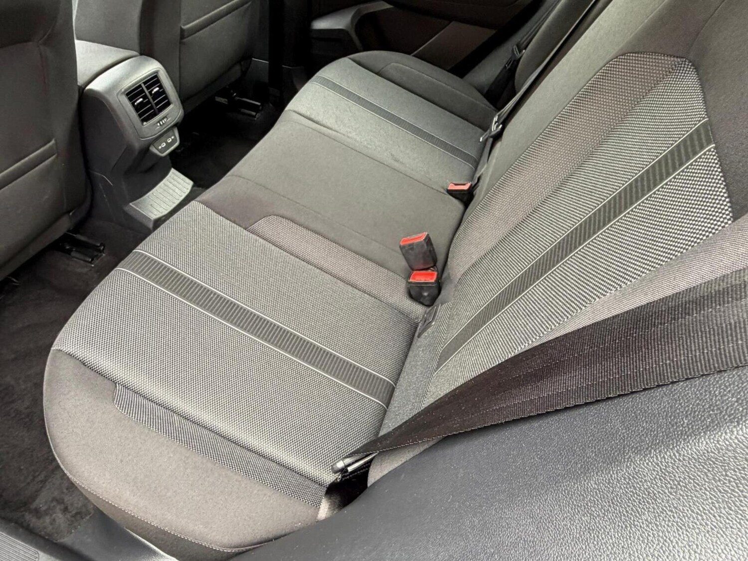 Used Volkswagen T-Roc 2022 for sale - 76541627: Photo 12