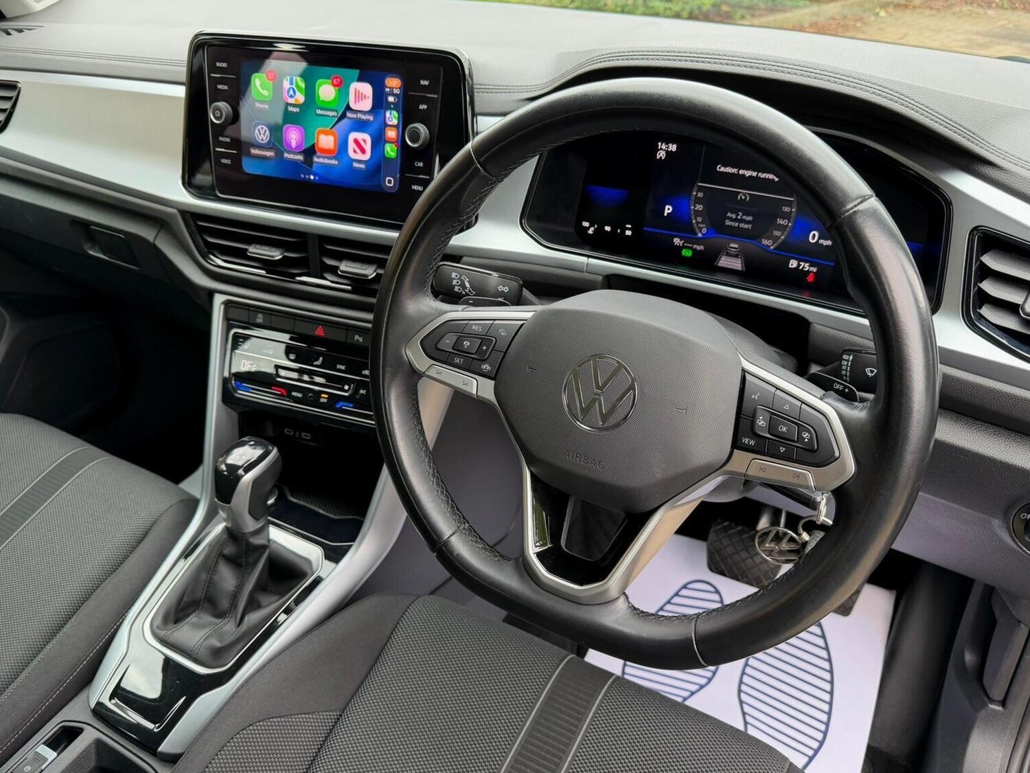 Used Volkswagen T-Roc 2022 for sale - 76541627: Photo 29