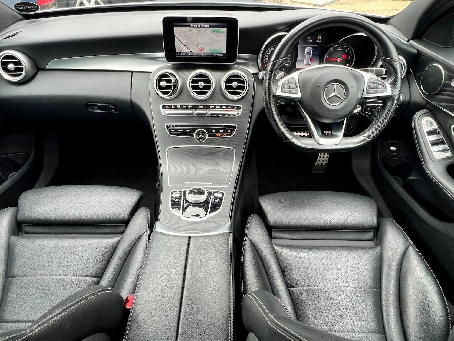 Used Mercedes-Benz C Class 2018 for sale - 76793641: Photo 3