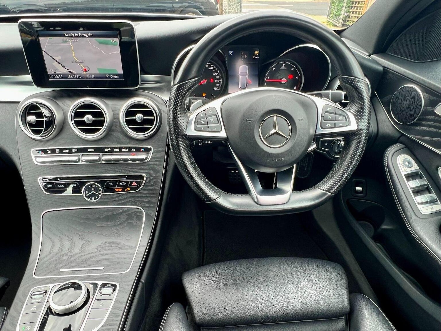 Used Mercedes-Benz C Class 2018 for sale - 76793641: Photo 9