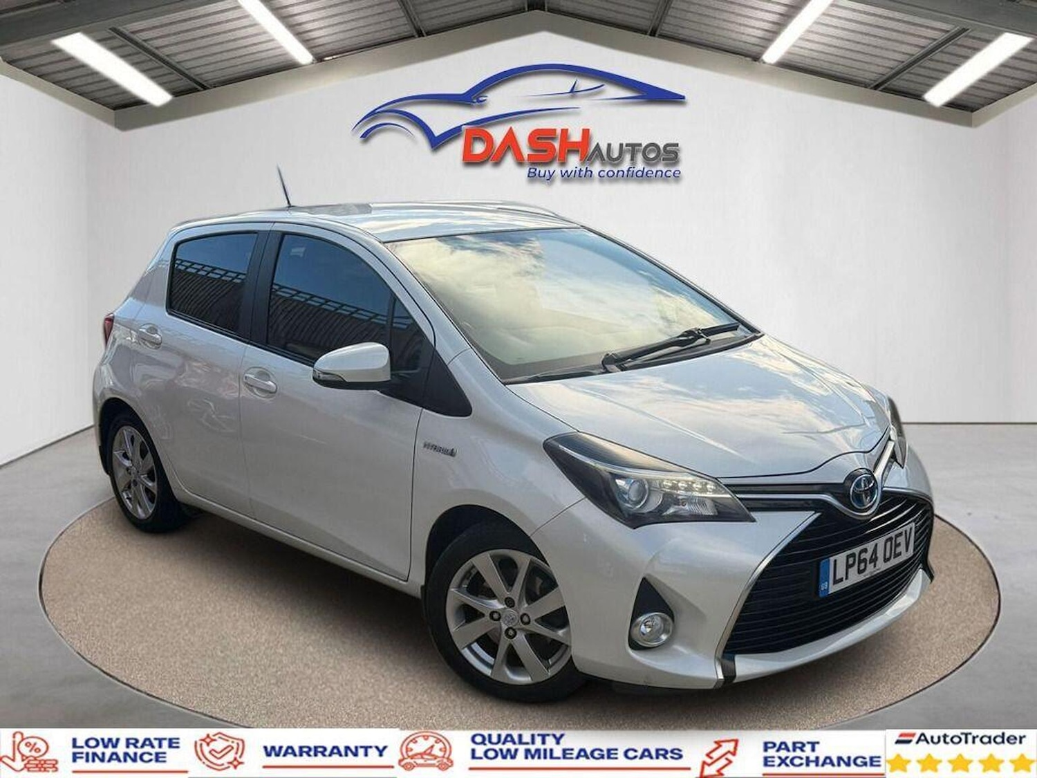 Used Toyota Yaris 2015 for sale - 76656063: Photo 1