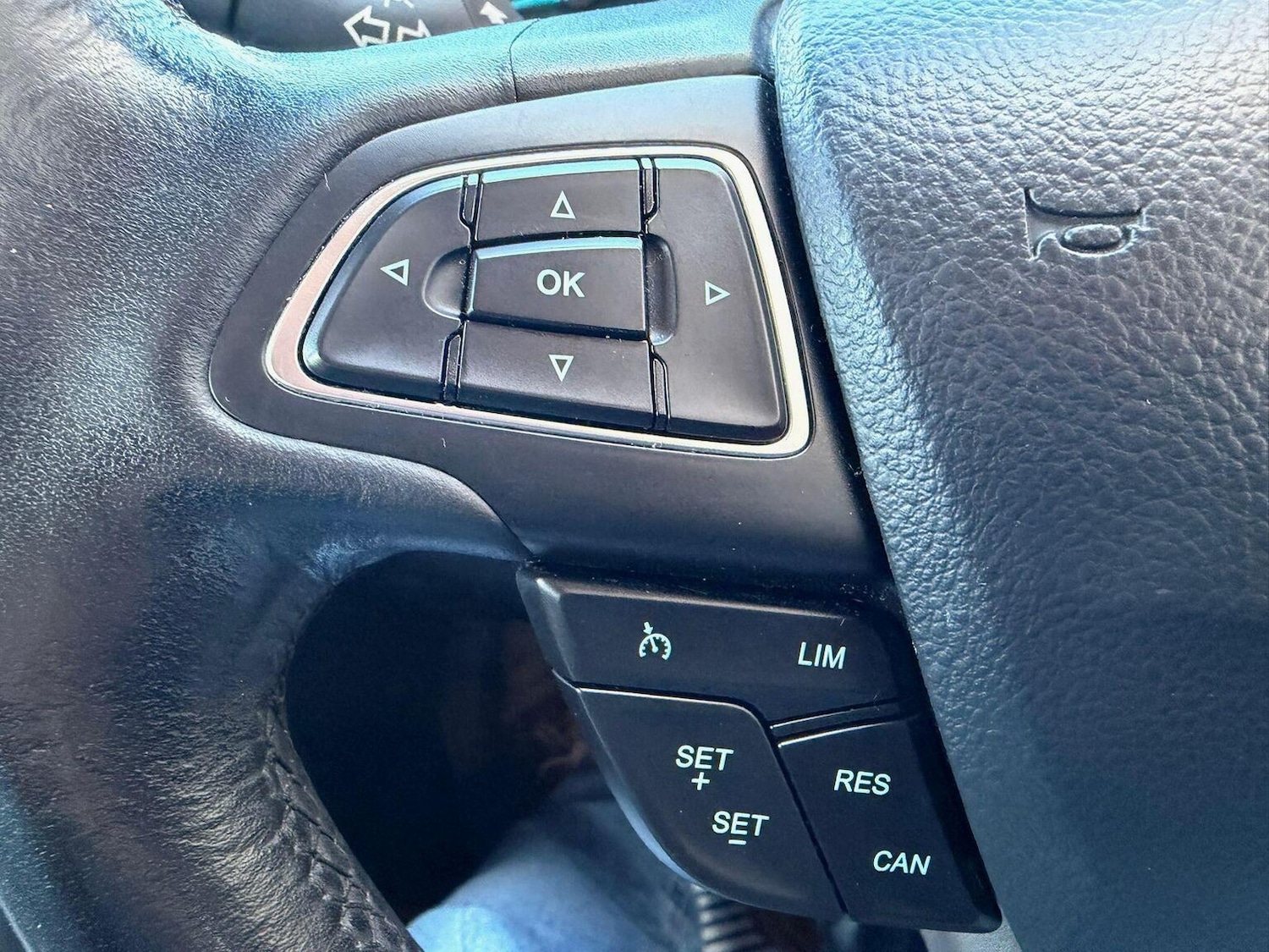 Used Ford Focus 2014 for sale - 76541598: Photo 15