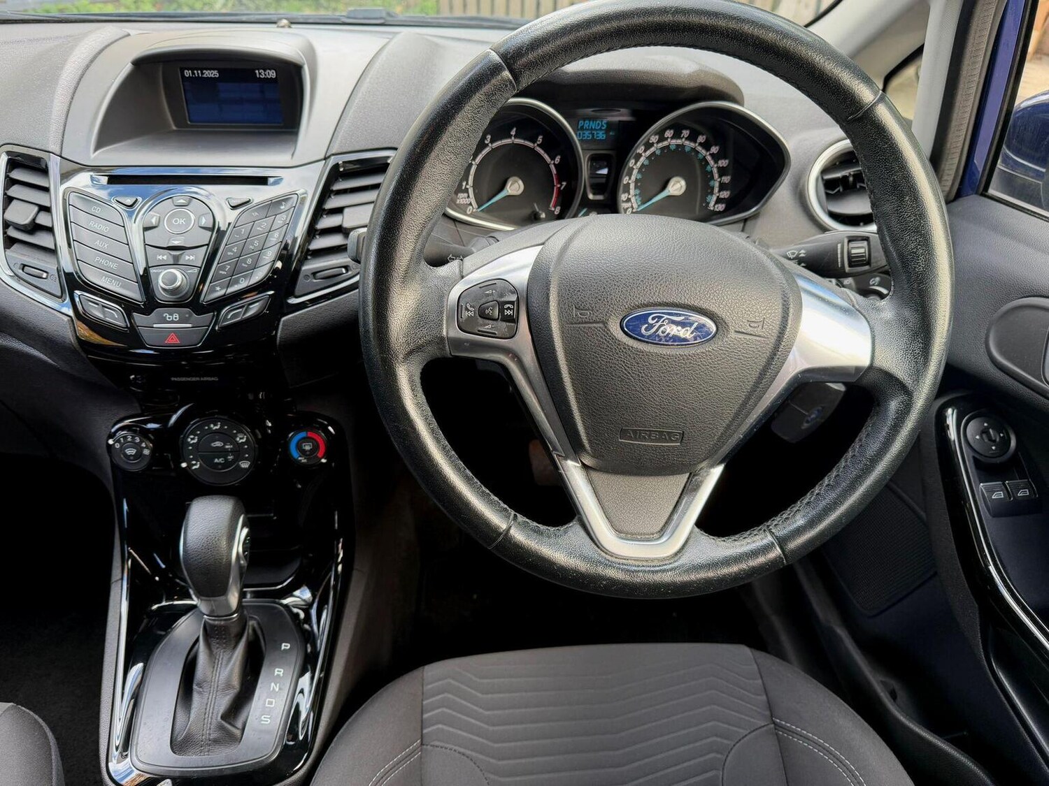 Used Ford Fiesta 2017 for sale - 76541559: Photo 15