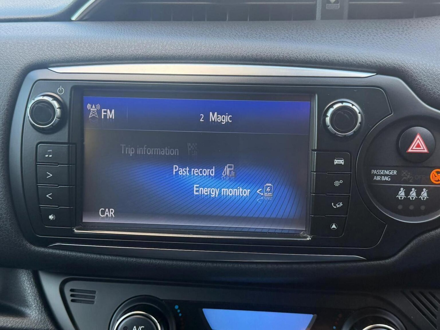 Used Nissan Qashqai 2015 for sale - 76643301: Photo 21