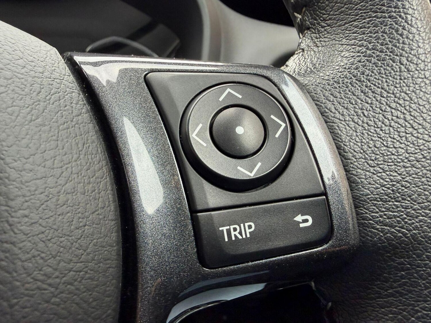 Used Toyota Yaris 2020 for sale - 76541533: Photo 15