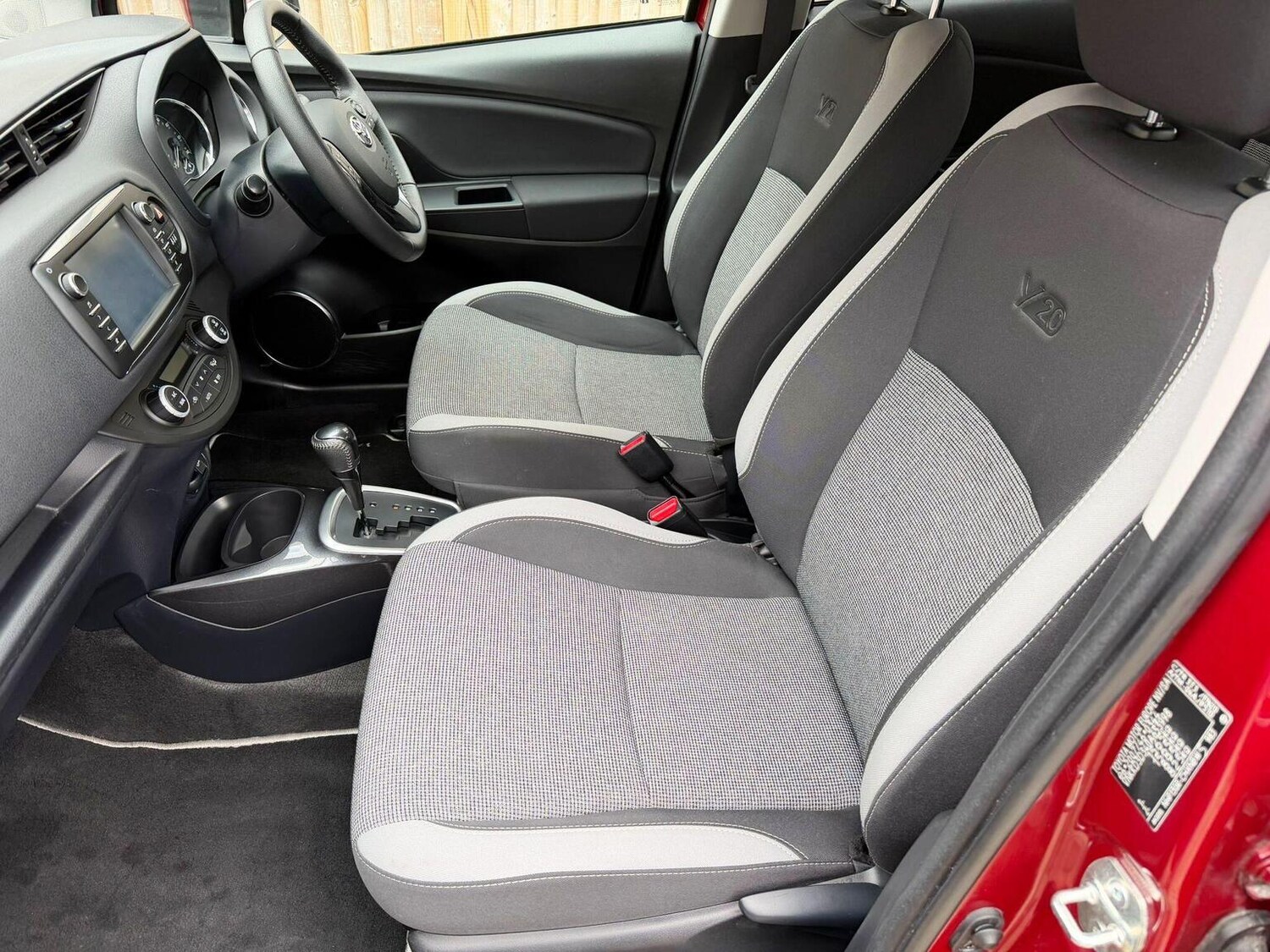 Used Toyota Yaris 2020 for sale - 76541533: Photo 28