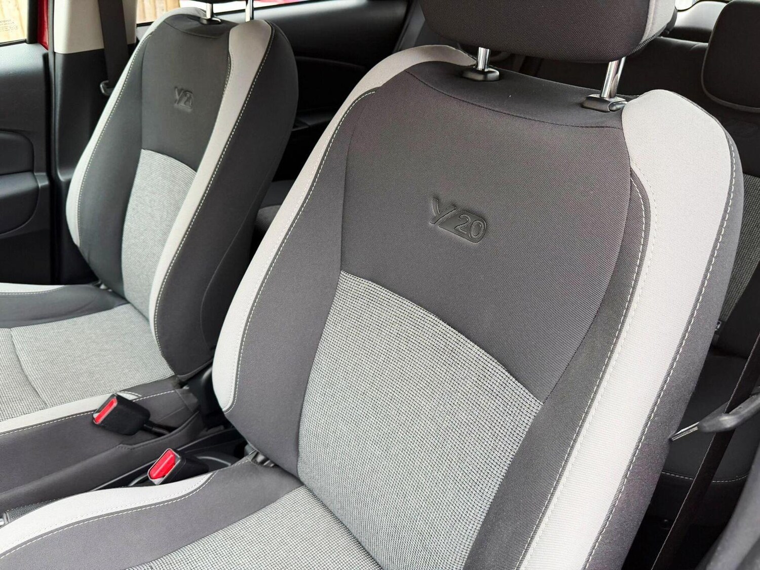 Used Toyota Yaris 2020 for sale - 76541533: Photo 30