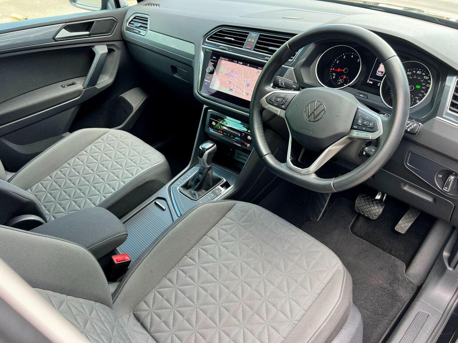 Used Volkswagen Tiguan 2022 for sale - 76541553: Photo 14