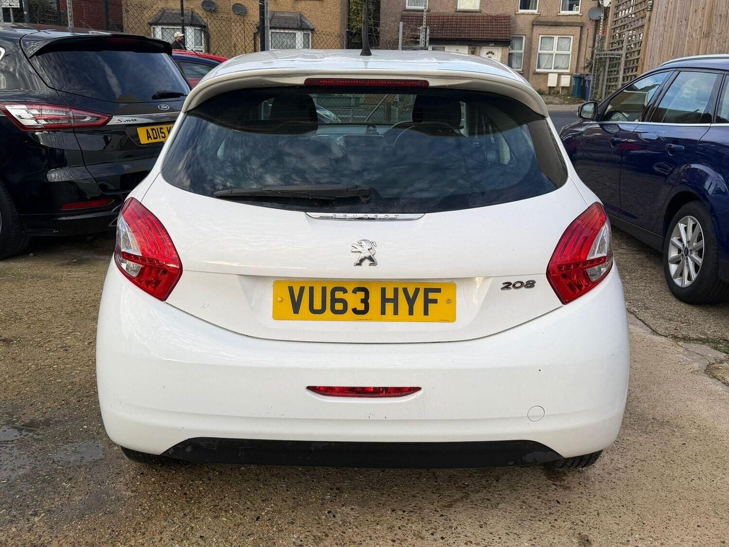 Used Peugeot 208 2013 for sale - 76571105: Photo 6