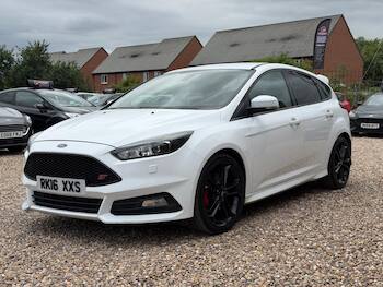 Used Ford Focus 2016 for sale - 79882307: Photo