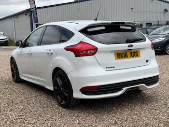 Used Ford Focus 2016 for sale - 79882307: Photo
