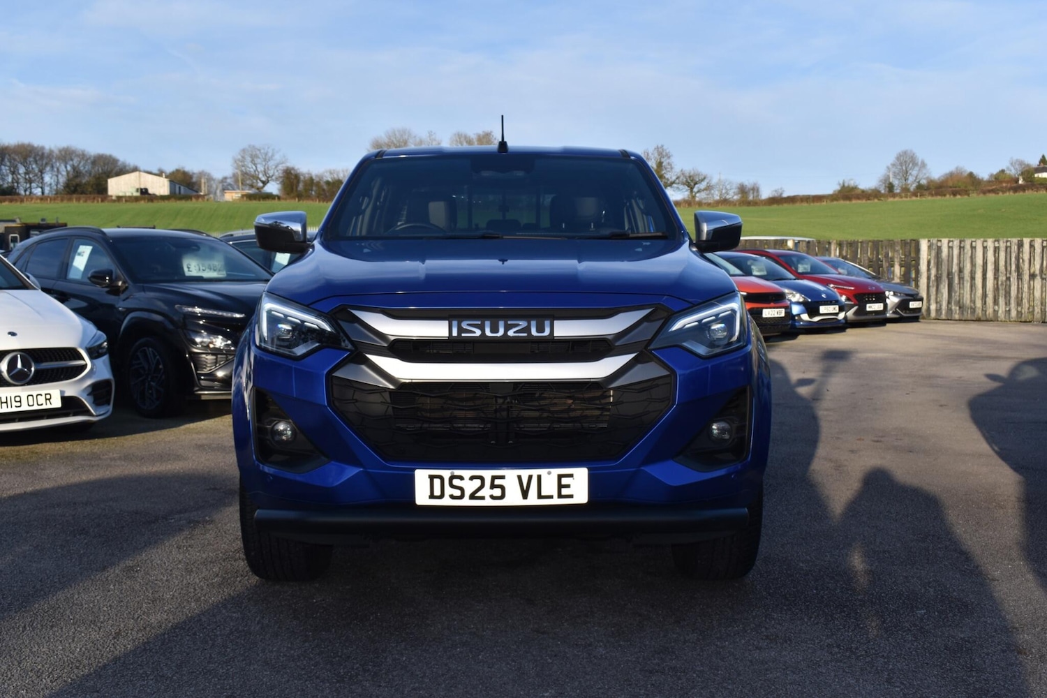 Used Isuzu D-Max 2025 for sale - 76886642: Photo 12