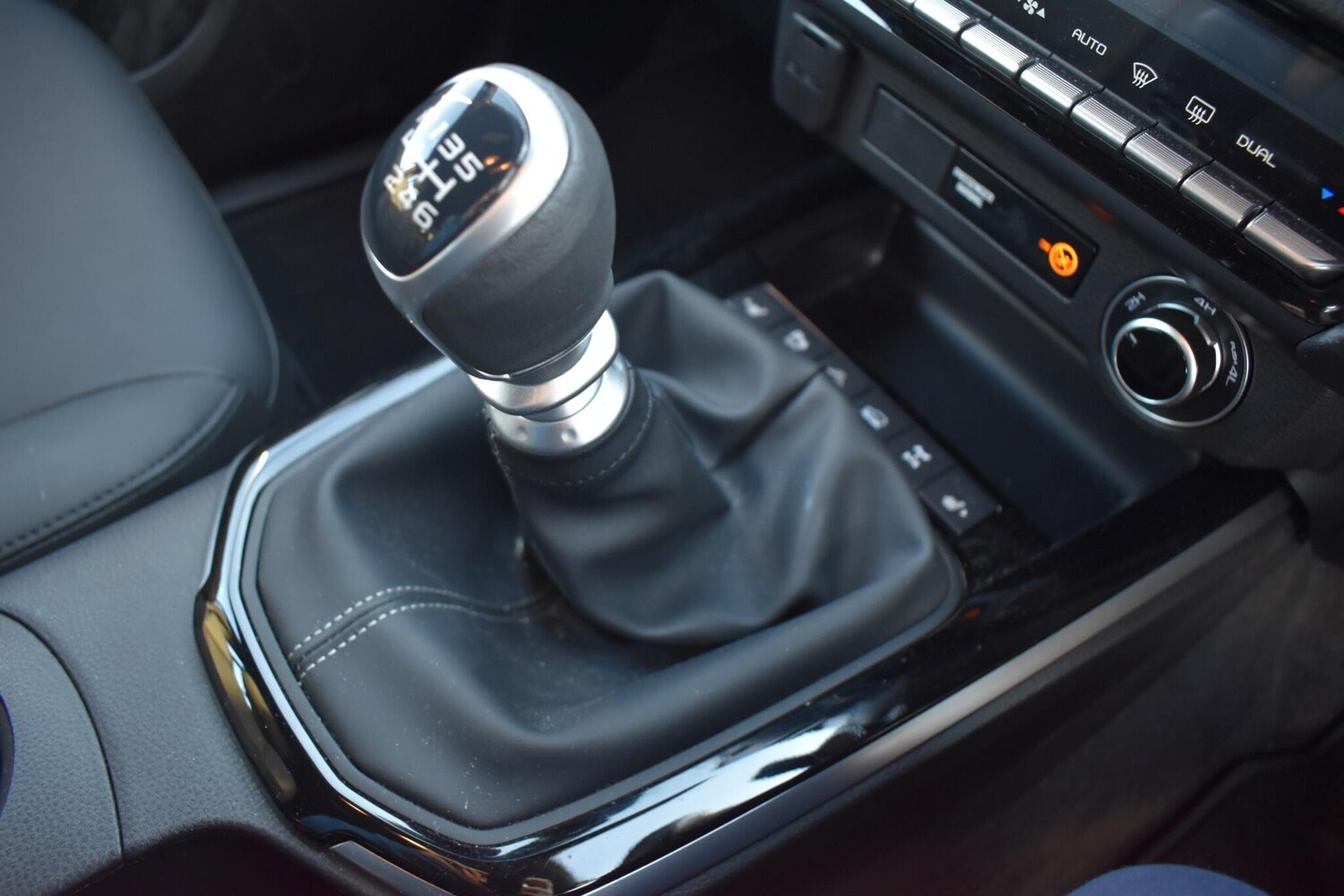 Used Isuzu D-Max 2025 for sale - 76886642: Photo 18