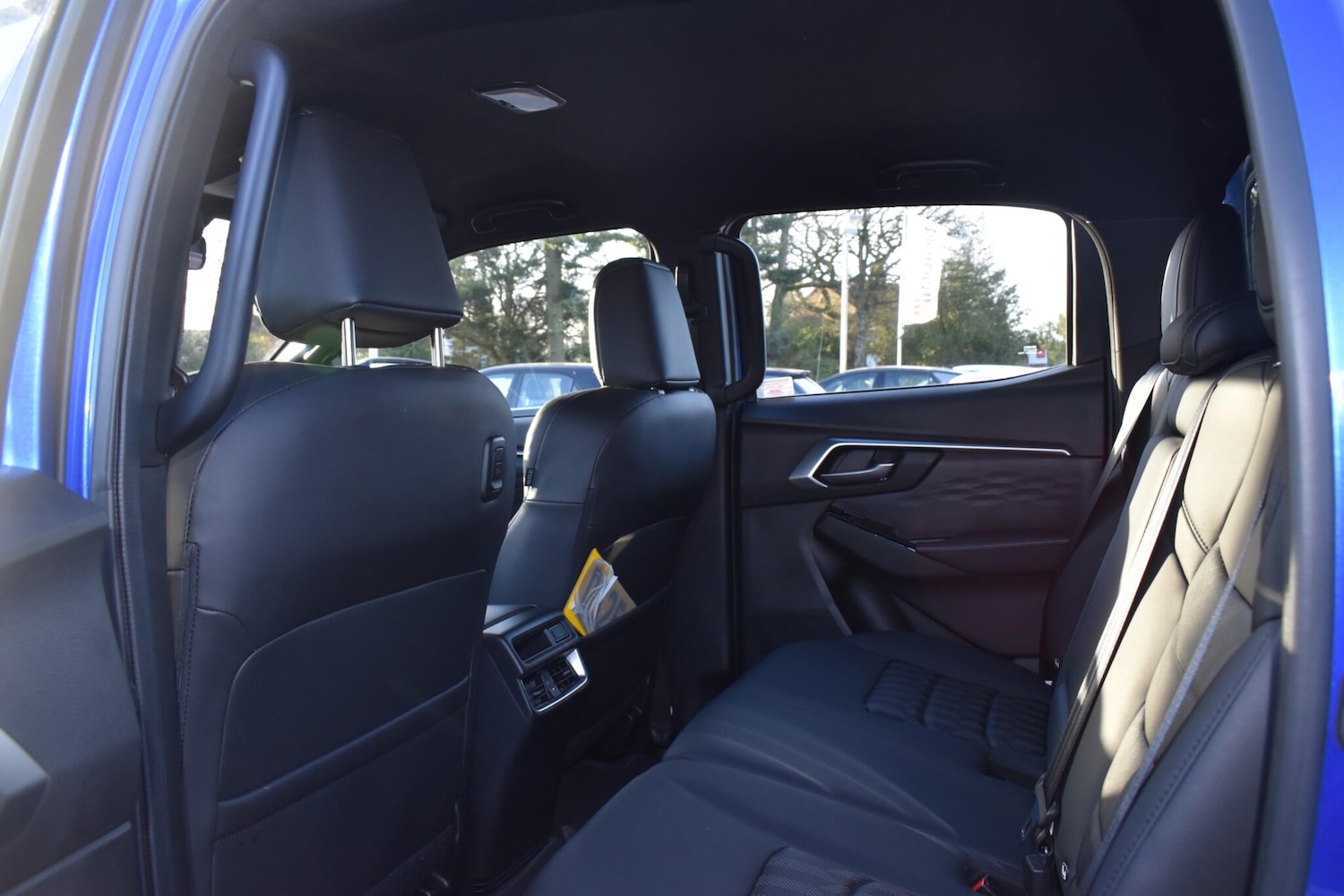 Used Isuzu D-Max 2025 for sale - 76886642: Photo 6