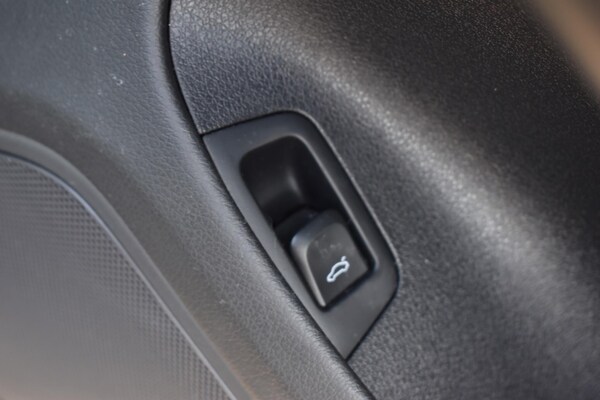 Used Audi Q3 2016 for sale - 76246582: Photo 28