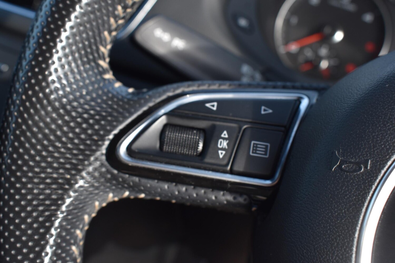 Used Audi Q3 2016 for sale - 76246582: Photo 30