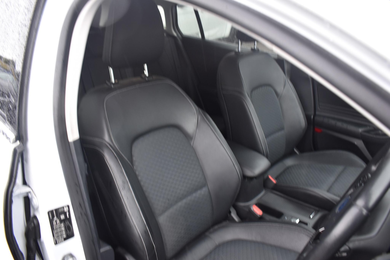 Used Ford Focus 2019 for sale - 76989200: Photo 11