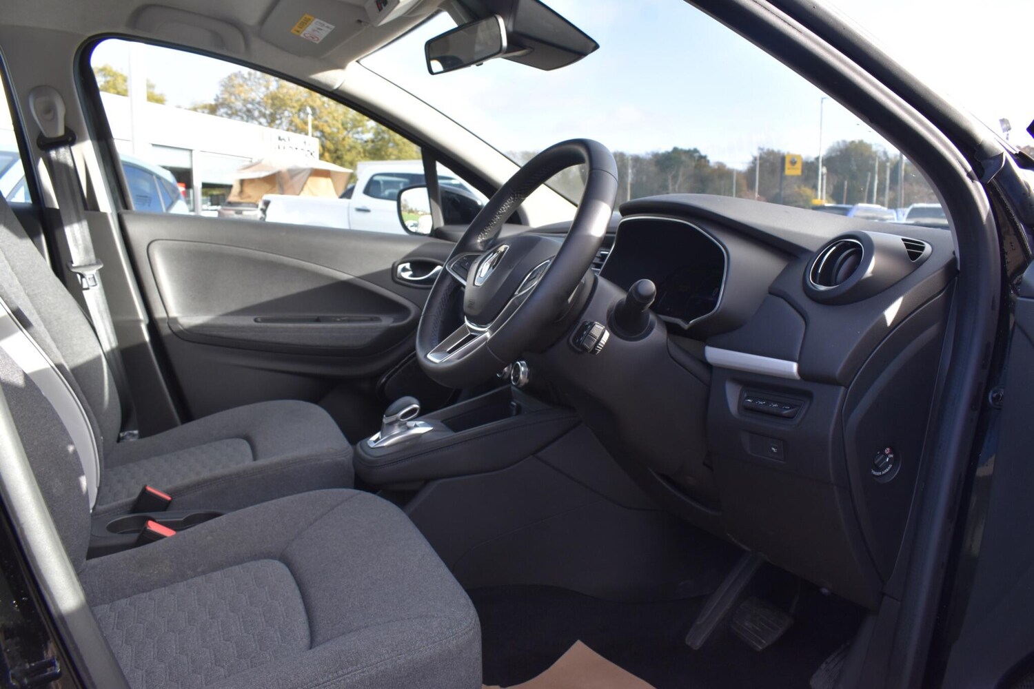 Used Renault Zoe 2021 for sale - 76728513: Photo 17