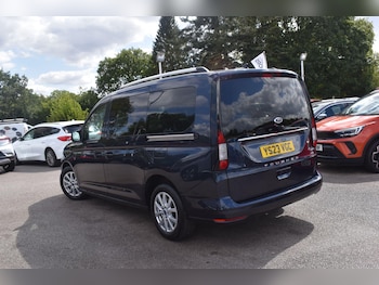 Used Ford Grand Tourneo Connect 2023 for sale - 79373699: Photo