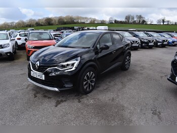 Used Renault Captur 2023 for sale - 78034953: Photo