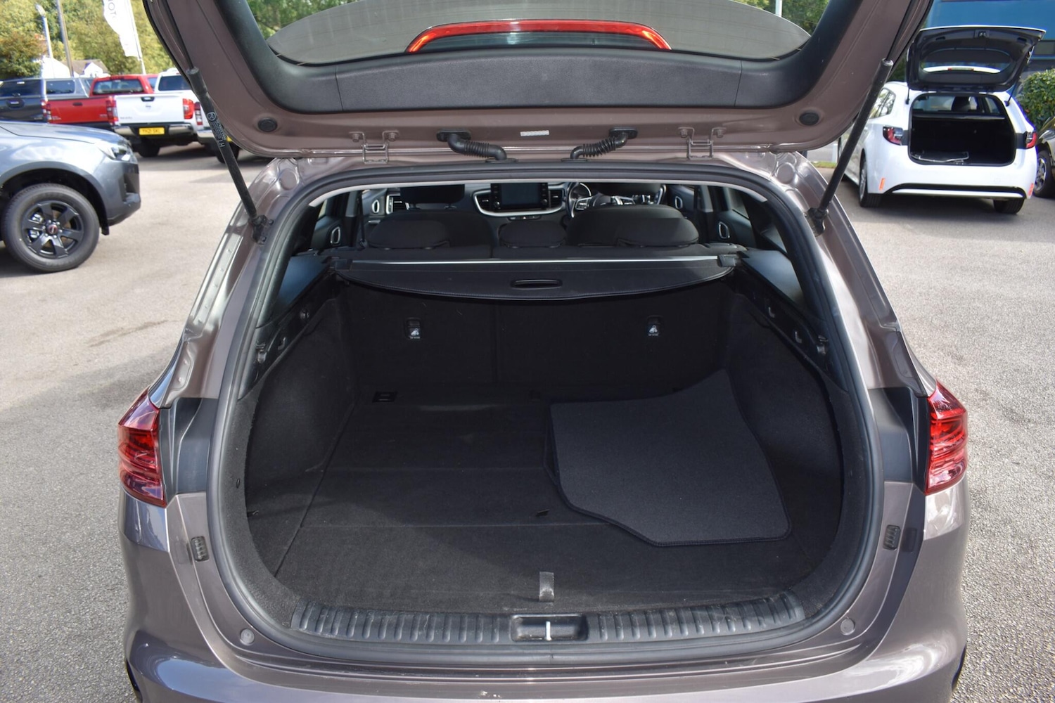 Used Kia Ceed 2020 for sale - 75904909: Photo 11