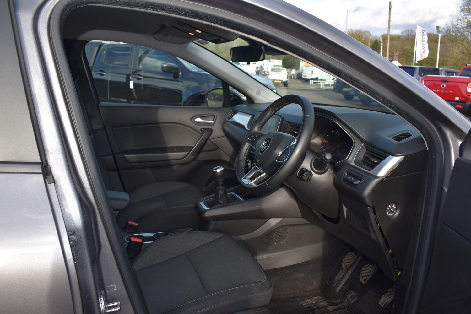 Used Renault Captur 2022 for sale - 78019541: Photo 6