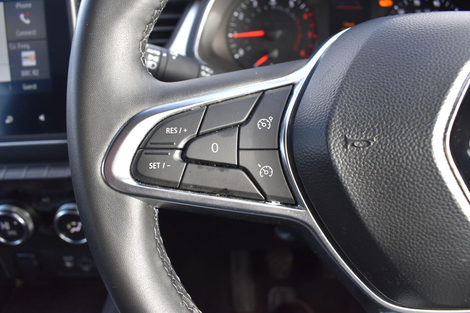 Used Renault Captur 2022 for sale - 78019541: Photo 8