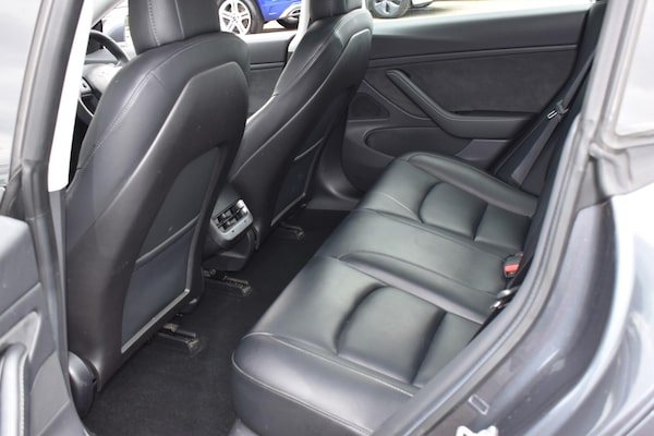 Used Tesla Model 3 2019 for sale - 71076906: Photo 12