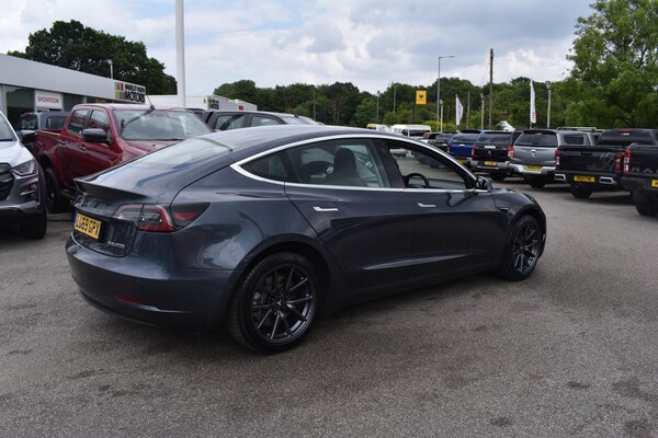 Used Tesla Model 3 2019 for sale - 71076906: Photo 16