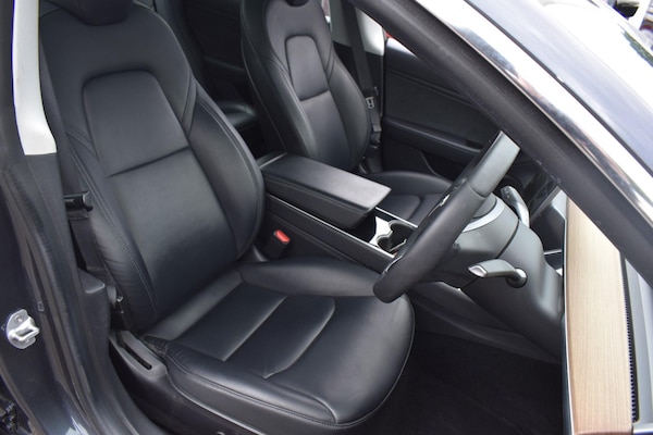Used Tesla Model 3 2019 for sale - 71076906: Photo 7
