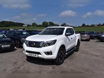 Used Nissan Navara 2021 for sale - 75351098: Photo