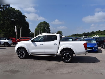 Used Nissan Navara 2021 for sale - 75351098: Photo