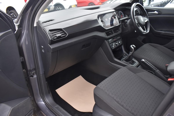 Used Volkswagen T-Cross 2022 for sale - 75635469: Photo 16