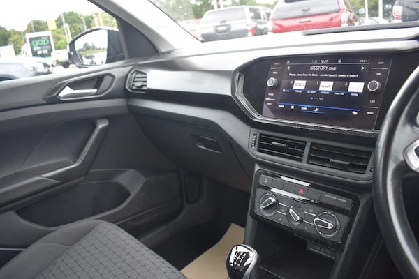 Used Volkswagen T-Cross 2022 for sale - 75635469: Photo 18